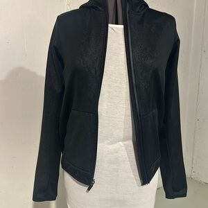 Nike black animal print hoodie therma fit zip up 2 front pockets & side pocket